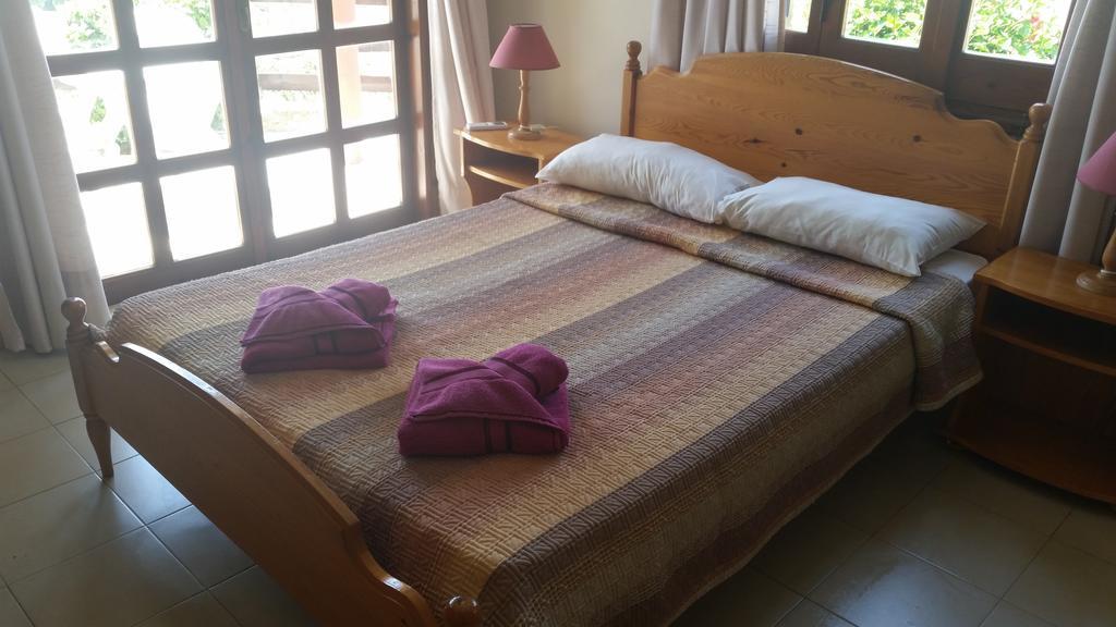 Pelekanos Apartments Пісурі Номер фото